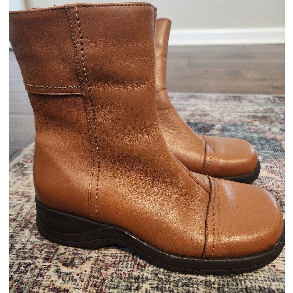 VTG La Canadienne Leather Square Toe Boots. Gritty Boho indiesleaze Fall winter